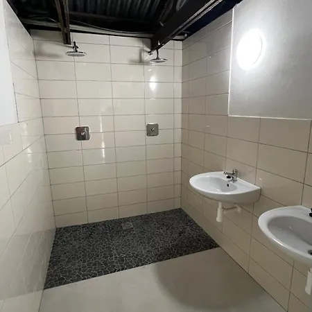 Κάμπινγκ Basecamp